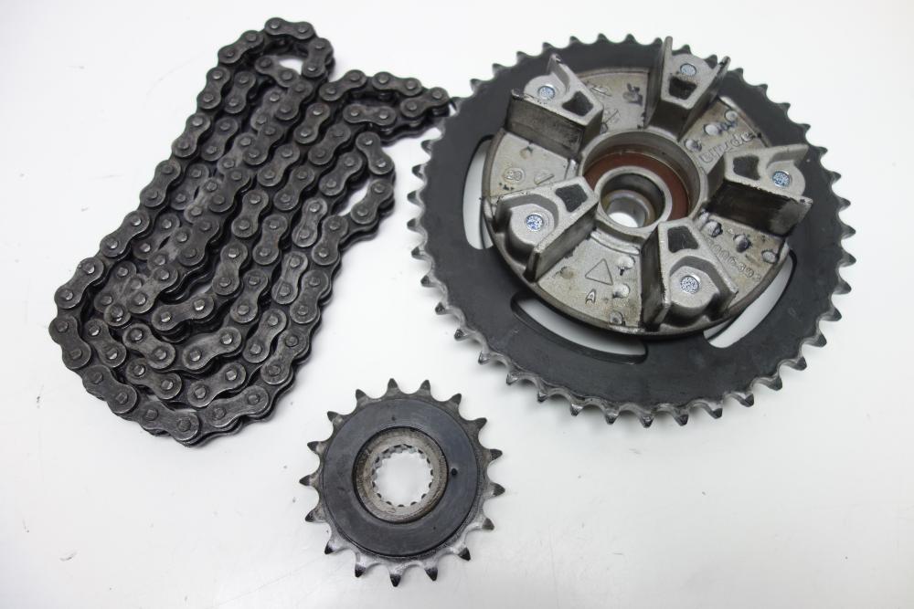 Aprilia Tuono 660 Kettensatz Kette Ritzel