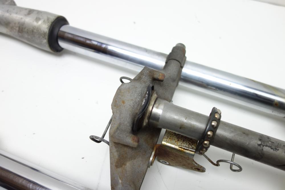 Honda VF 750 C Super Magna Gabel Gabelholm Gabelbrücke