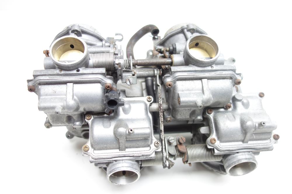 Honda VF 750 C Super Magna Vergaser