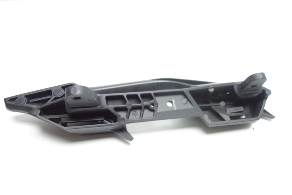 Preview: Kawasaki Versys 650 Griff hinten links Kofferträger