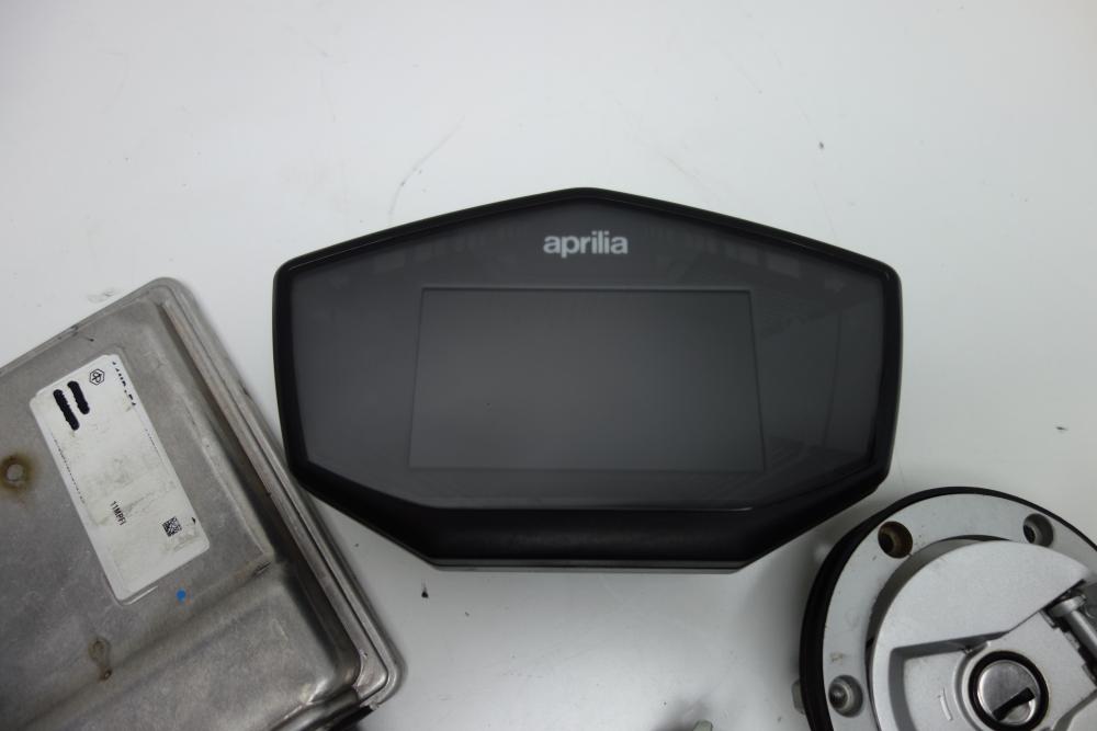 Preview: Aprilia Tuono 660 Schlosssatz Schloss Tacho Cockpit CDI