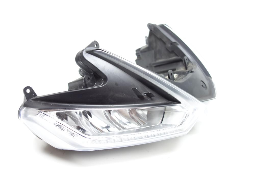 Preview: Aprilia Tuono 660 Scheinwerfer