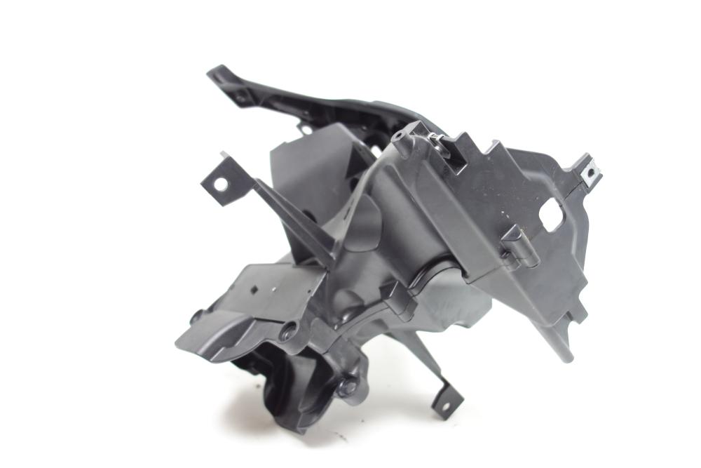 Preview: Aprilia Tuono 660 Geweih Frontträger