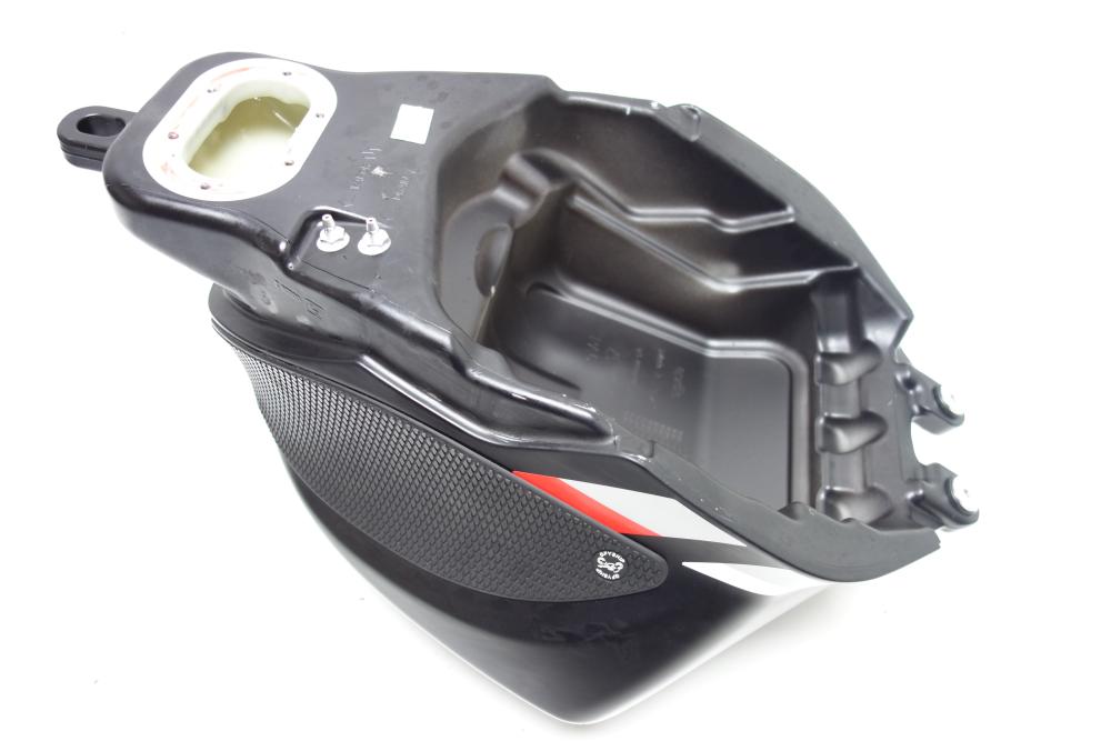 Aprilia Tuono 660 Tank