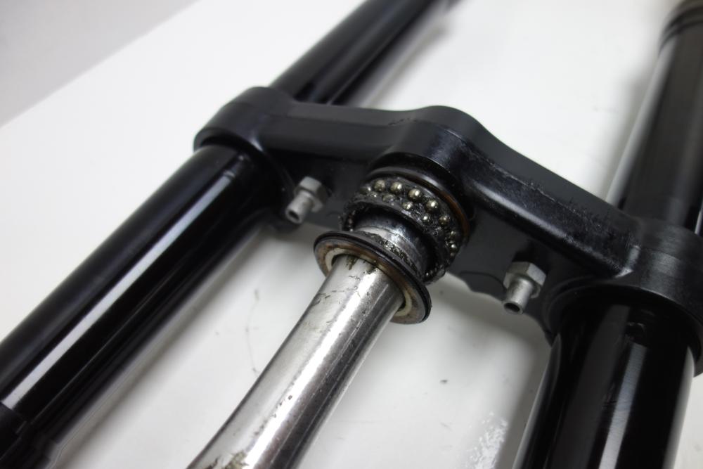 Aprilia Tuono 660 Gabel Gabelholm Gabelbrücke