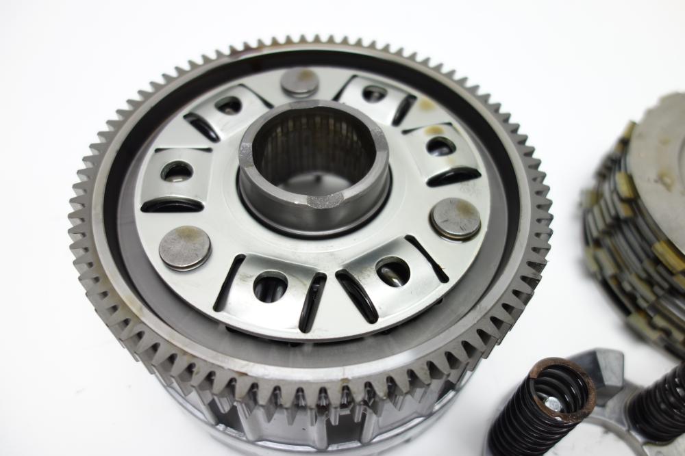 Aprilia Tuono 660 Kupplung Kupplungskorb