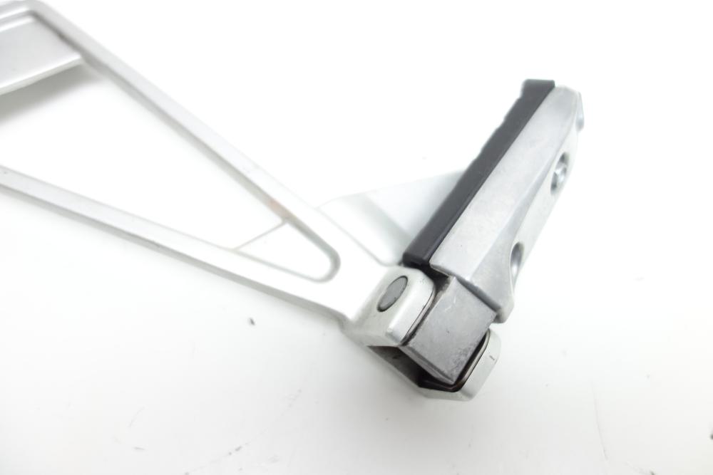 Preview: Aprilia Tuono 660 Soziusfußraste Fußraste hinten links