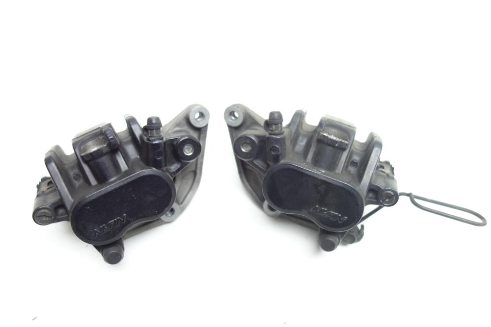 Suzuki Bandit 600 Bremssattel Bremszange vorne rechts links