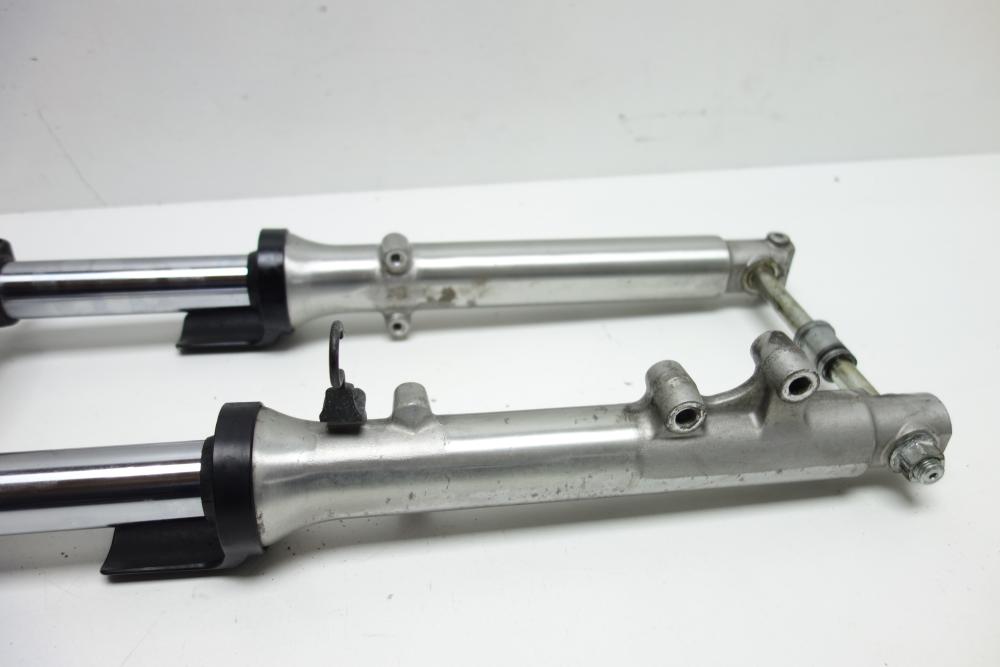 Kawasaki ER5 ER 5 Twister Gabel Gabelholm Gabelbrücke