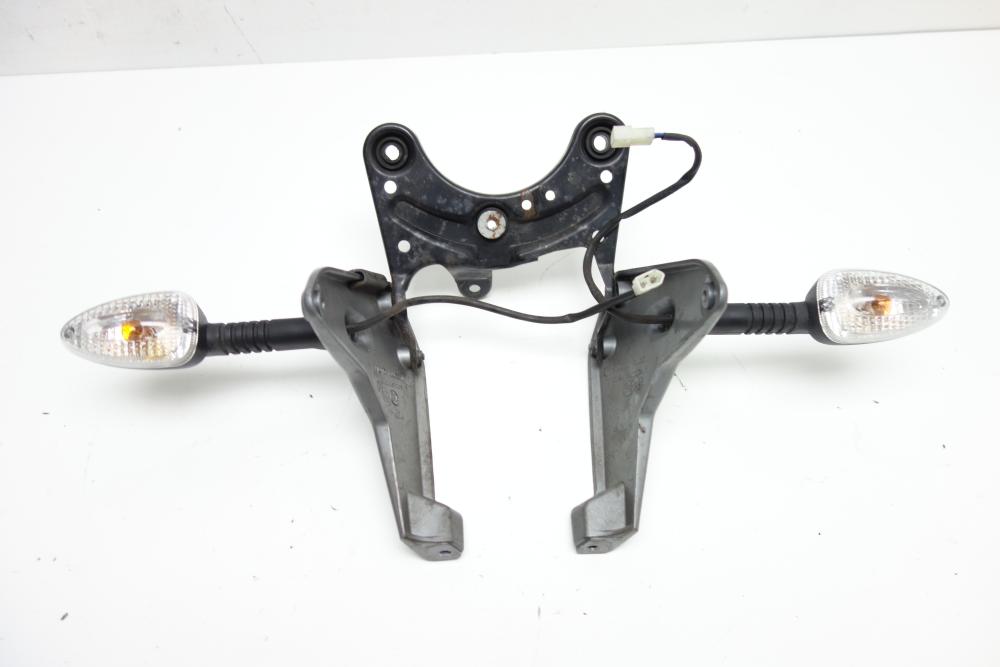 Moto Guzzi Breva 1100 Scheinwerferhalter