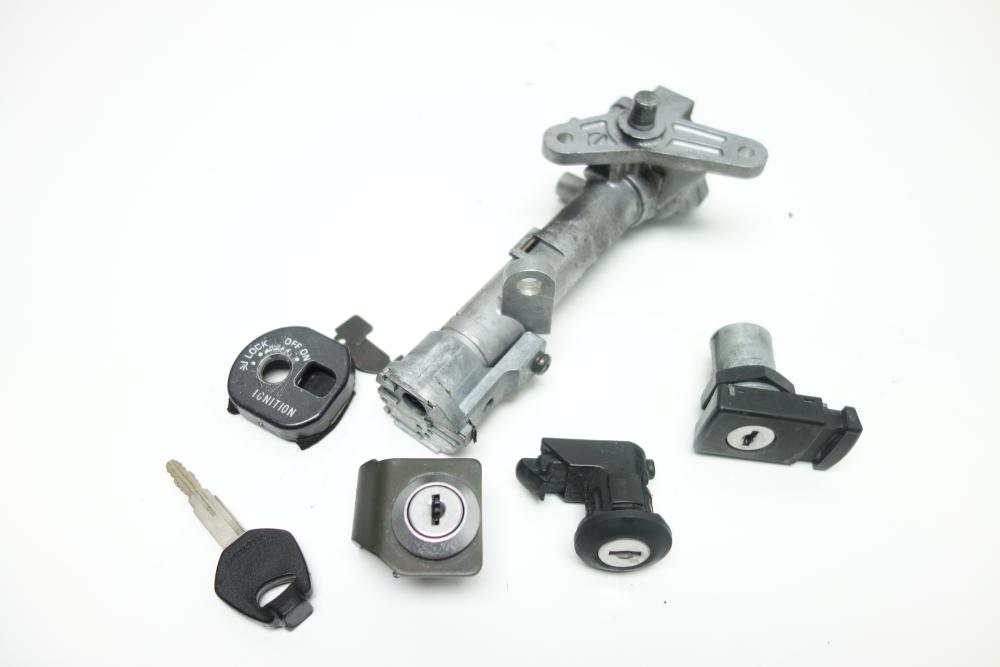 Suzuki Burgman 400 Schlosssatz Schloss