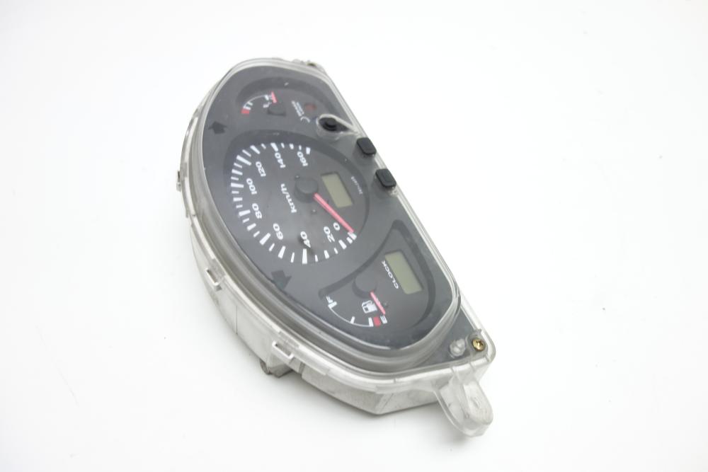 Preview: Suzuki Burgman 400 Tacho Cockpit