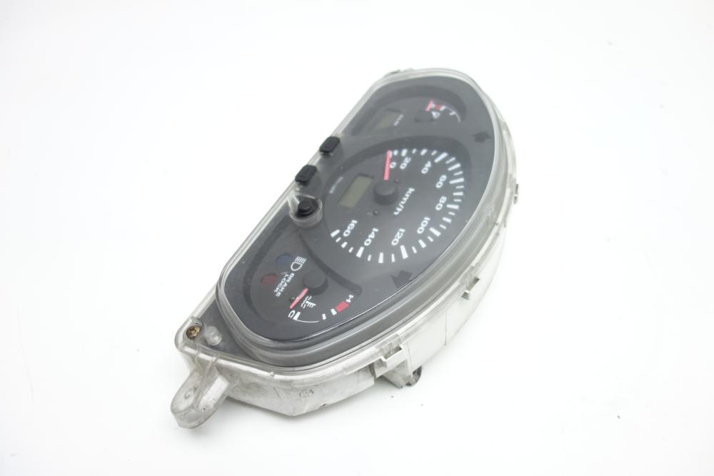 Preview: Suzuki Burgman 400 Tacho Cockpit