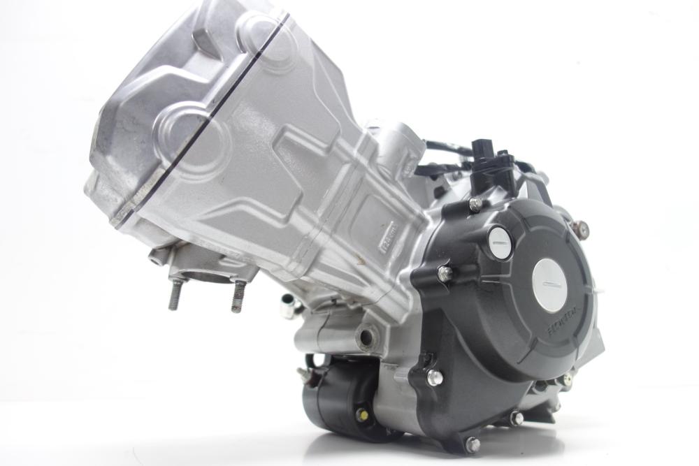 Honda CB125R CB 125 R Motor Bj.2025 Km. 717
