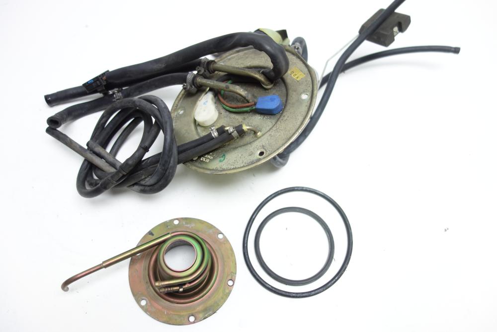 Preview: BMW R1100RS R 1100 RS Benzinpumpe Kraftstoffpumpe