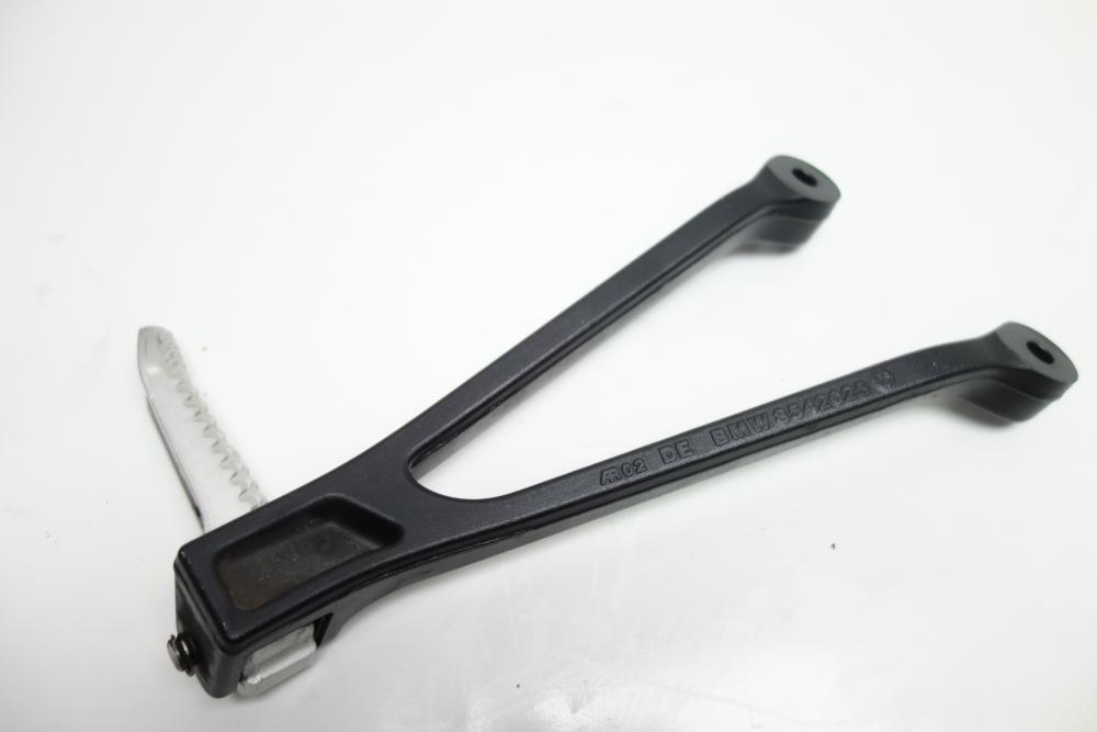 Preview: BMW S1000R S 1000 R Soziusfußrastenträger Soziusfußraste links