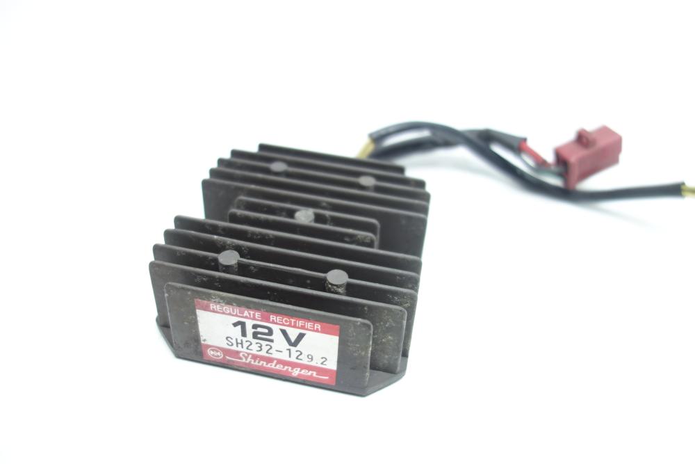 Honda CX 500 Spannungsregler Gleichrichter