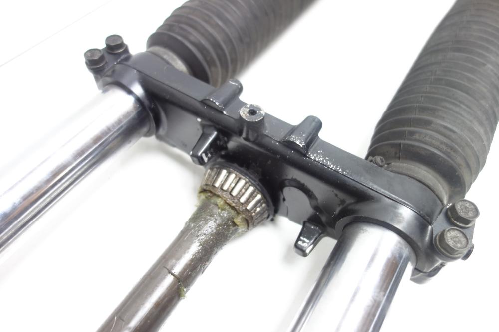 Preview: Suzuki DR 650 RSE Gabel Gabelholm Gabelbrücke