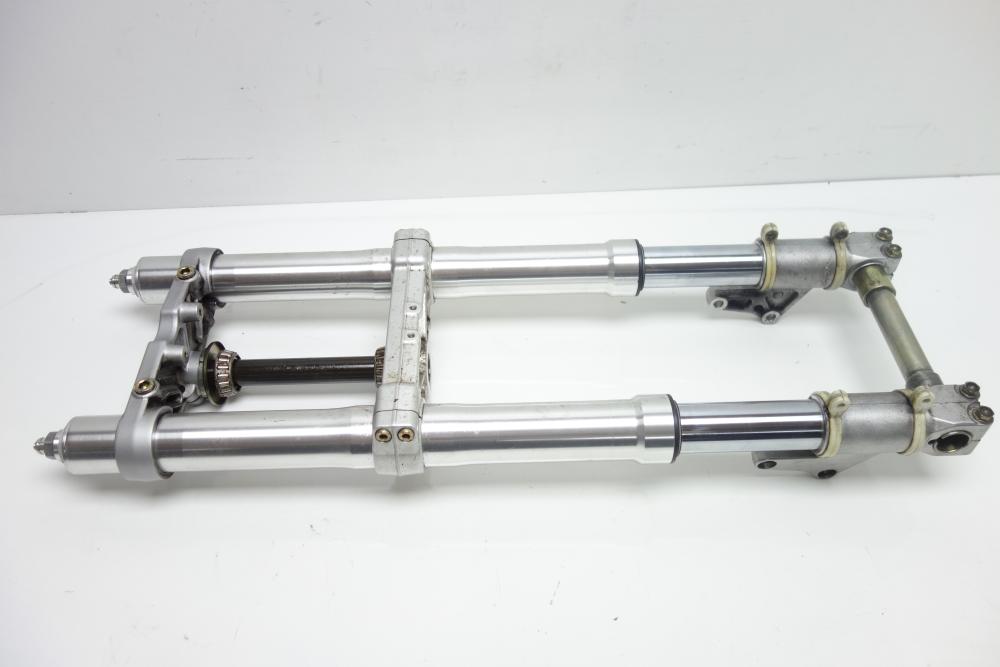 Ducati 1000 SS Supersport Gabel Gabelholm Gabelbrücke
