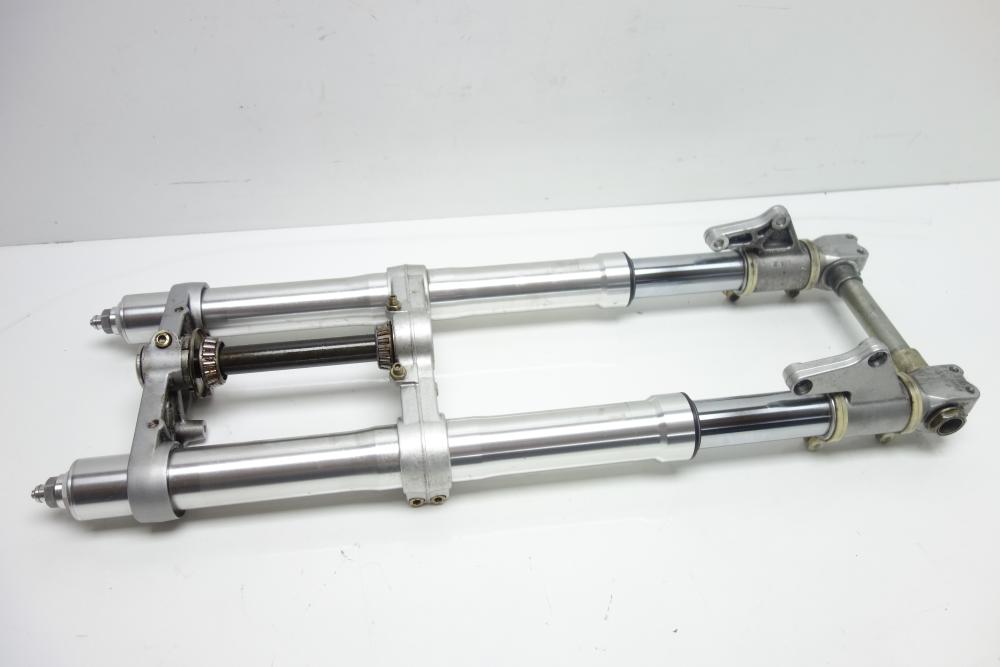Ducati 1000 SS Supersport Gabel Gabelholm Gabelbrücke