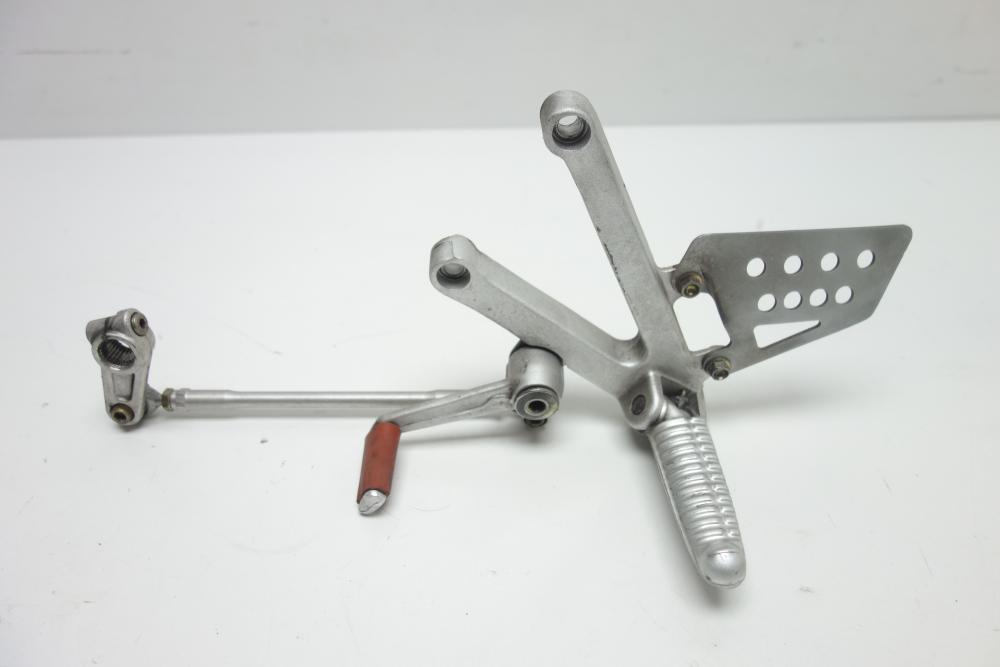 Ducati 1000 SS Supersport Fußrastenanlage Fußraste links Hebel