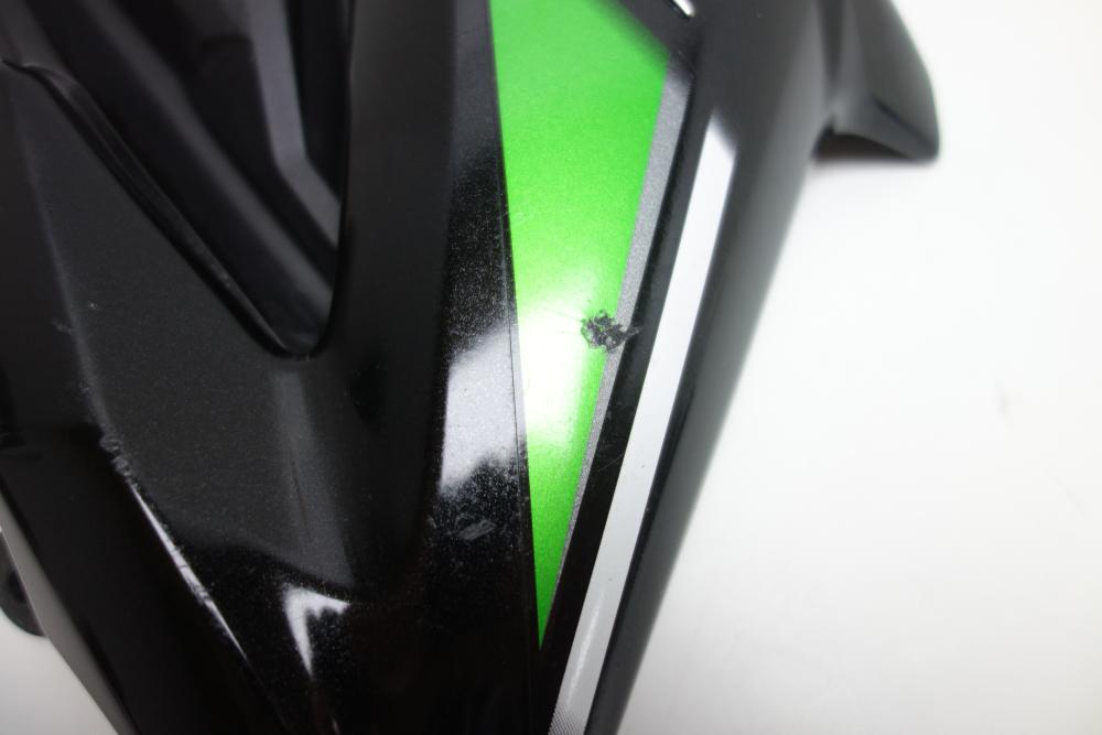 Preview: Kawasaki Z900 Z 900 Seitenteil Blende Kühlerverkleidung rechts