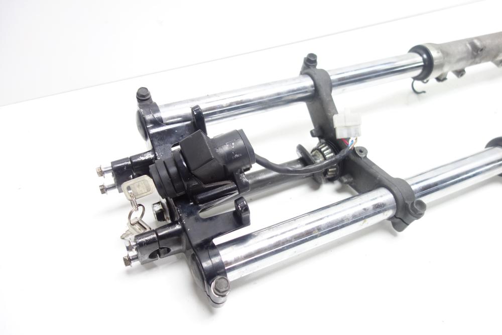 Preview: Kawasaki ER 5 ER5 Gabel Gabelholm Gabelbrücke Zündschloss