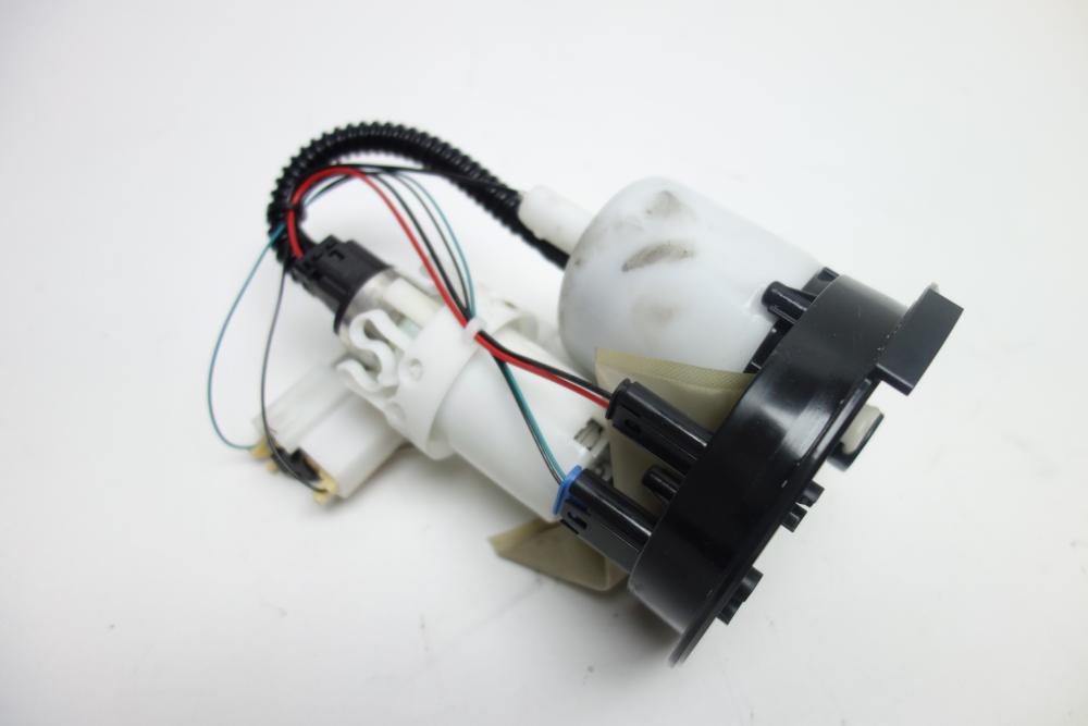BMW F750GS F 750 GS Benzinpumpe Kraftstoffpumpe