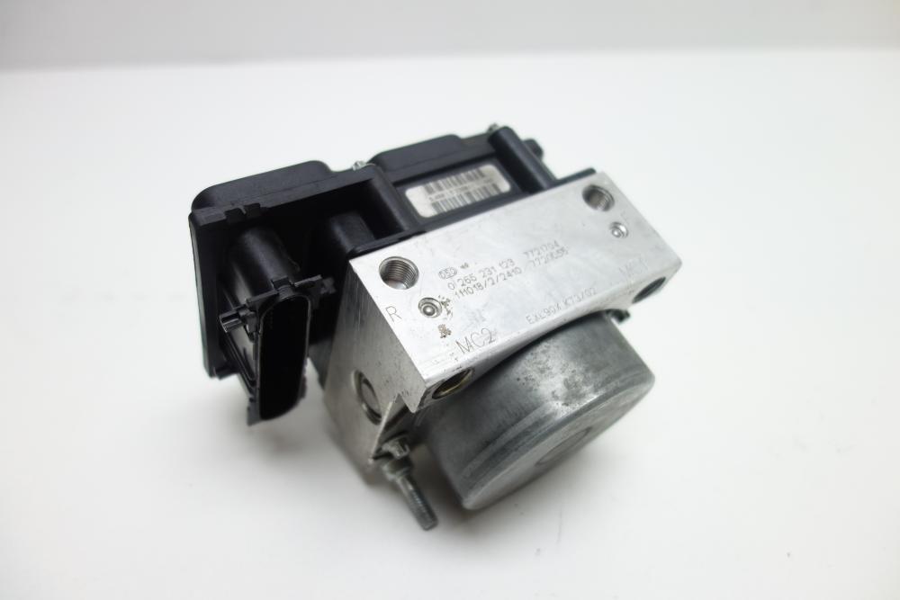 BMW F800R F 800 R ABS Steuergerät Druckmodulator