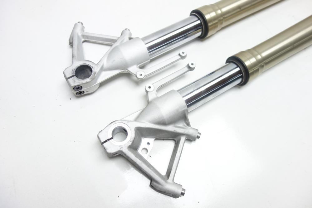 Preview: BMW F800R F 800 R Gabelholm Gabel rechts links