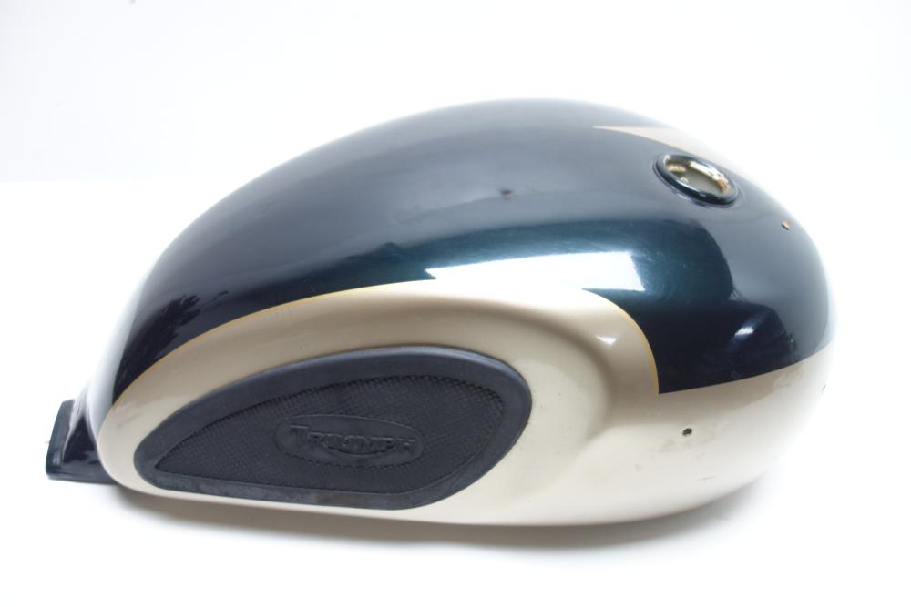 Triumph Thunderbird 900 Tank