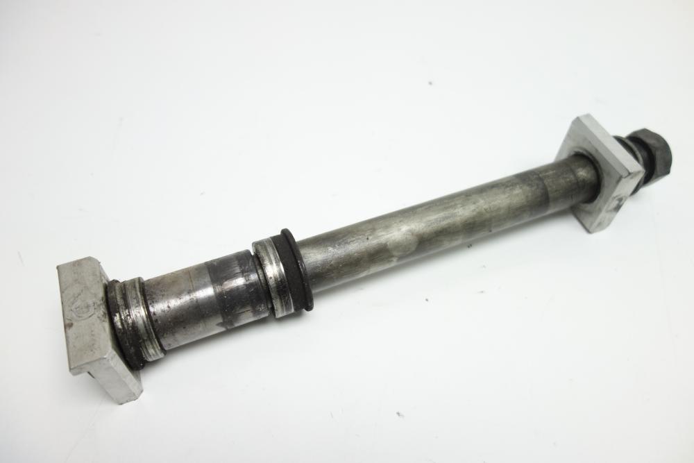 Yamaha FZ1 FZ 1 Achse hinten