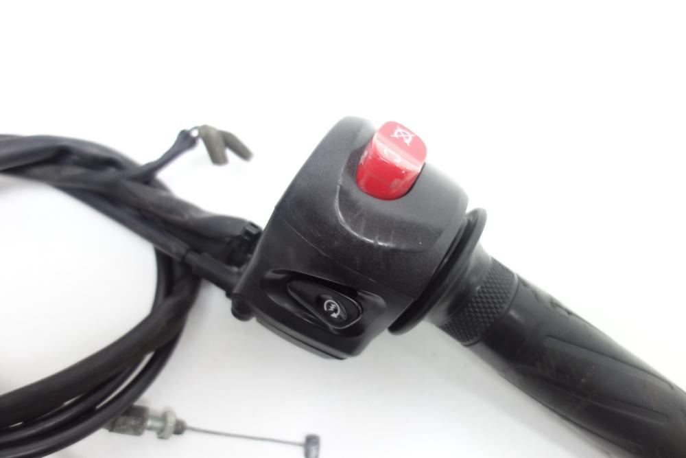 Preview: Yamaha FZ6 FZ 6 Fazer Lenkerschalter Armatur rechts Gasgriff