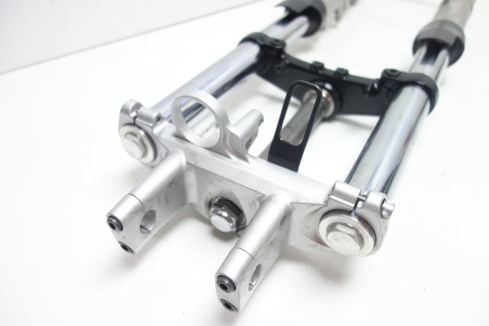 Yamaha FZ6 FZ 6 Fazer Gabel Gabelholm Gabelbrücke