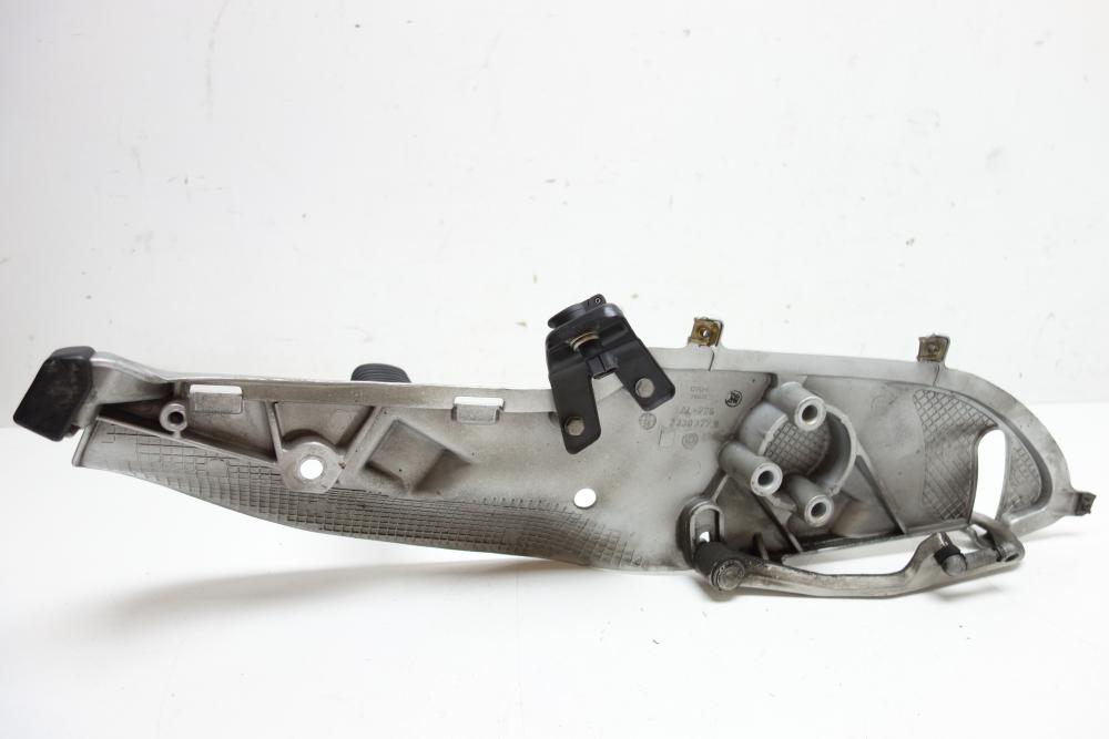 BMW R1100RT R 1100 RT Fußrastenträger Fußrastenanlage links