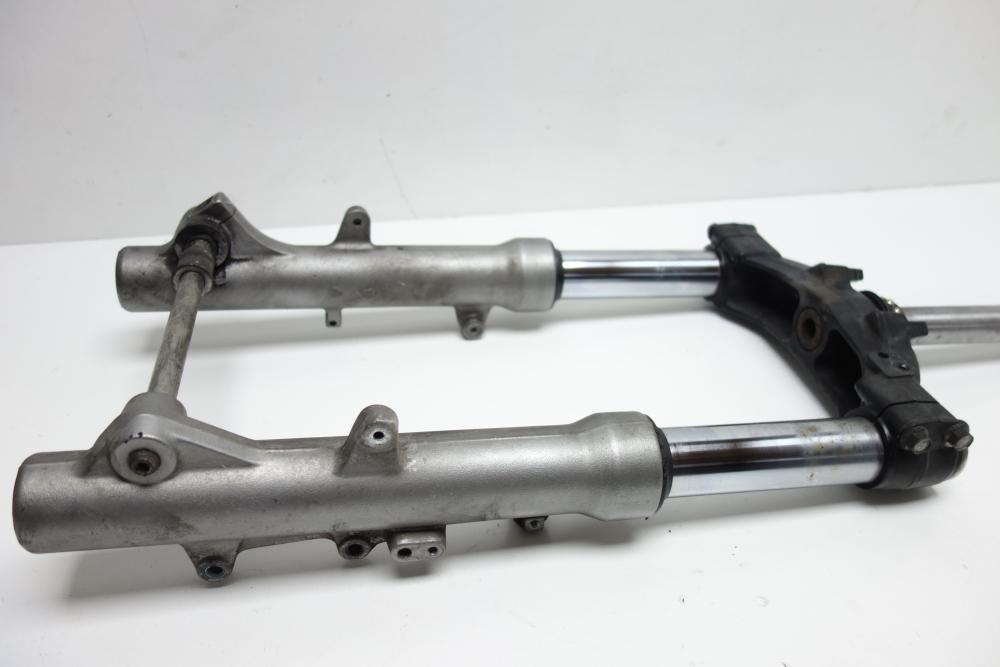 Preview: Suzuki Burgman 400 Gabel Gabelholm Gabelbrücke