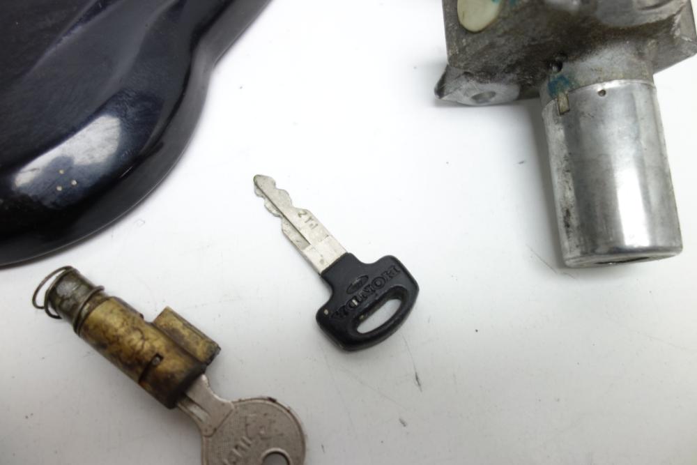 Preview: Honda CX 500 Schlosssatz Schloss Tankdeckel Lenkschloss