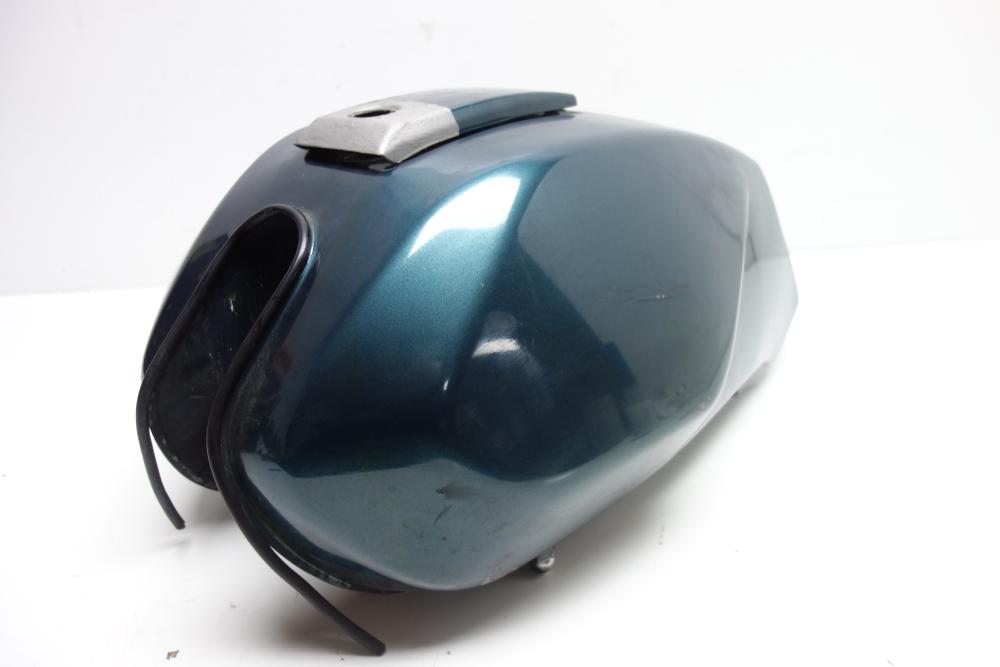 Preview: Moto Guzzi 1000 SP Tank