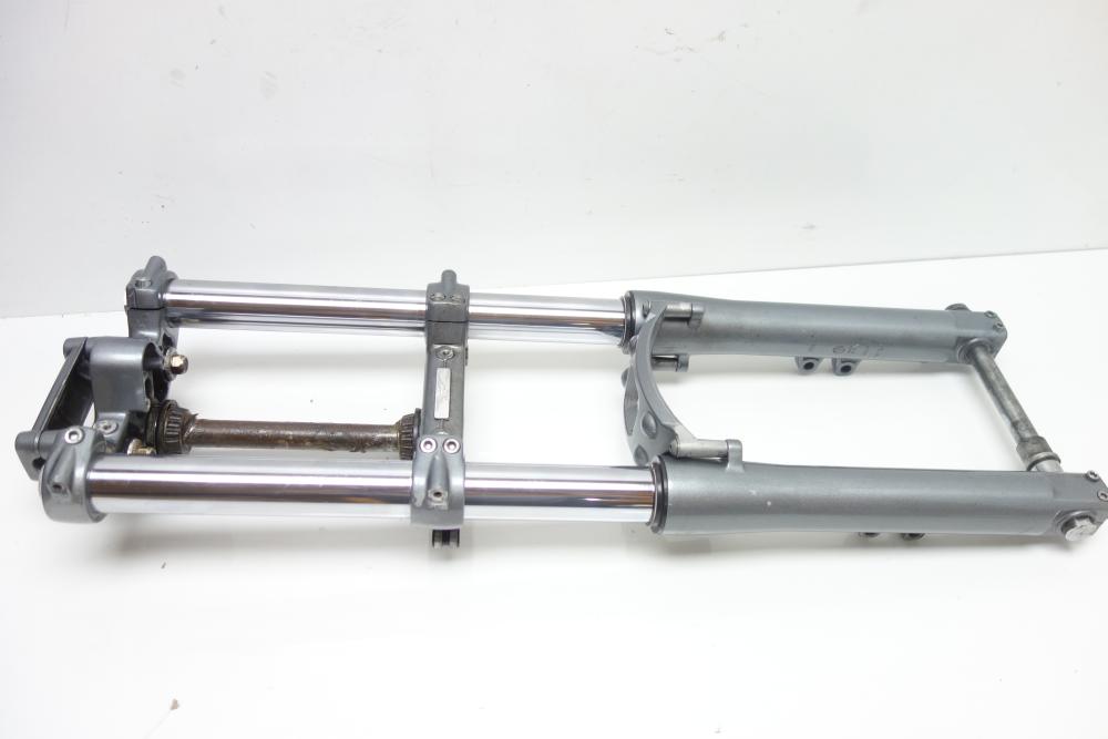 Moto Guzzi Jackal 1100 Gabel Gabelholm Gabelbrücke
