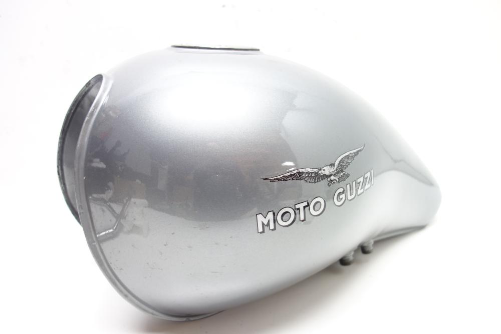 Preview: Moto Guzzi Jackal 1100 Tank
