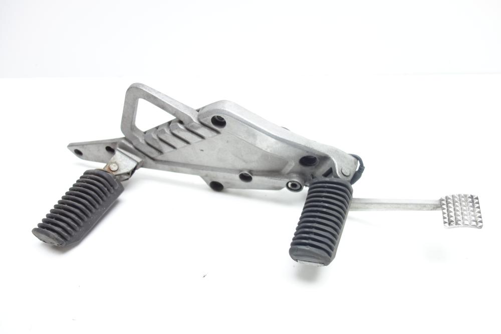 BMW K100RS K 100 RS Fußraste Fußrastenanlage rechts Bremspedal