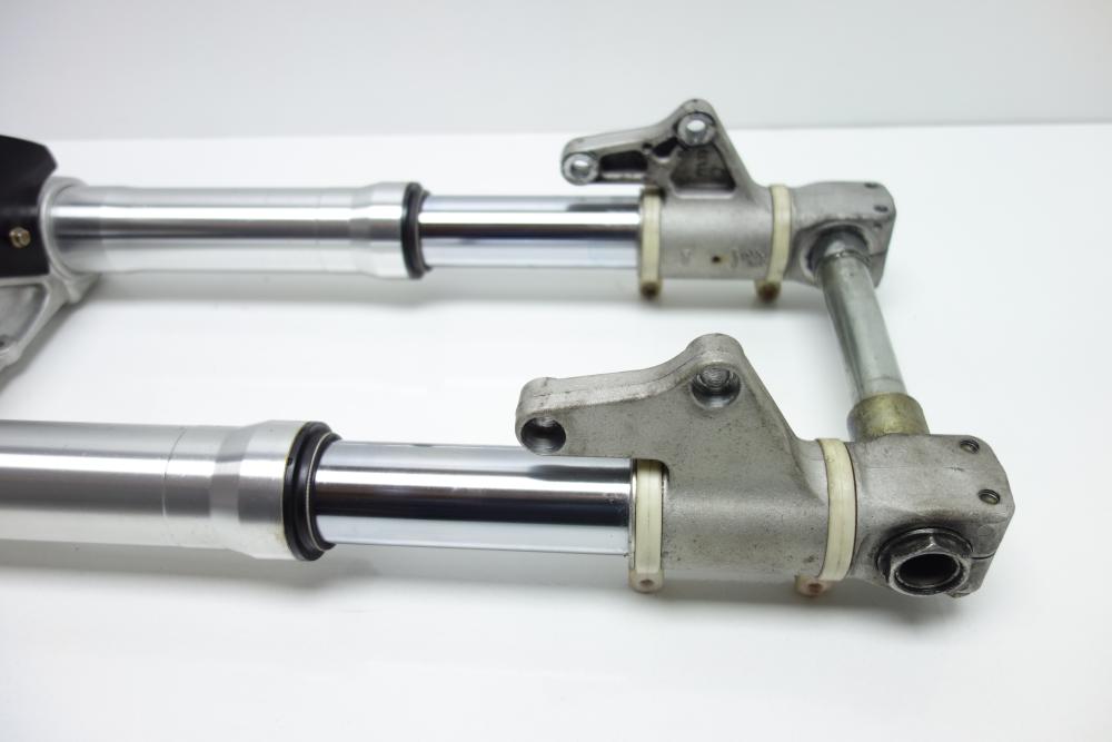 Preview: Ducati Monster 620 Gabel Gabelholm Gabelbrücke