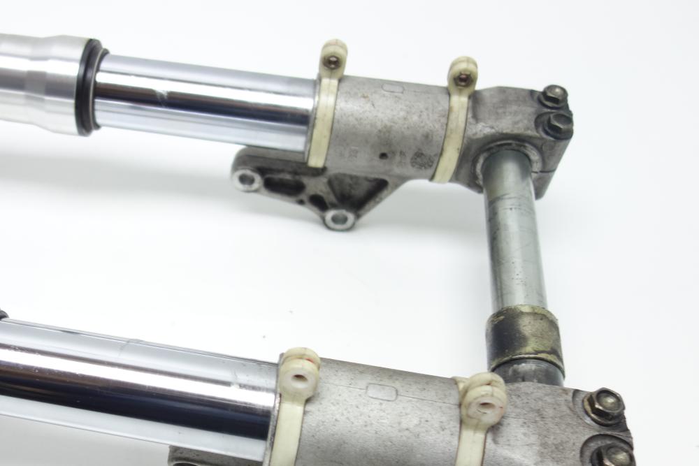 Ducati Monster 620 Gabel Gabelholm Gabelbrücke