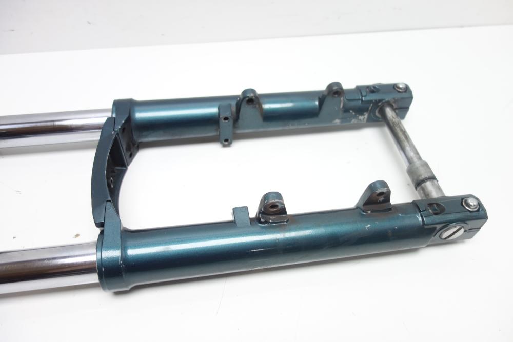 Moto Guzzi 1000 SP Gabel Gabelholm Gabelbrücke
