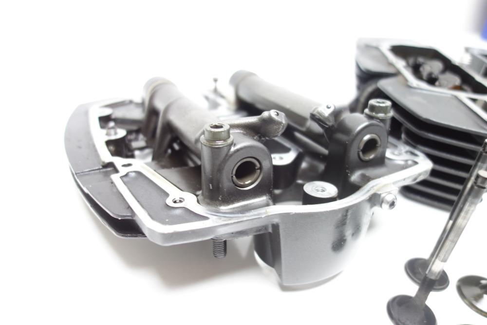 Yamaha MT01 MT 01 Zylinderkopf Kipphebel Ventile hinten