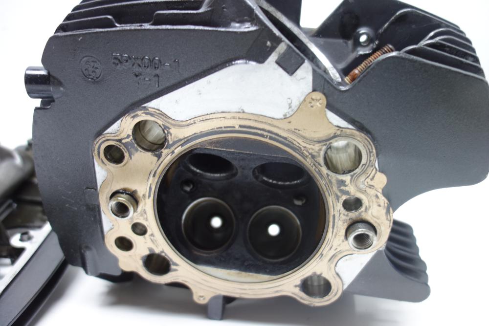 Yamaha MT01 MT 01 Zylinderkopf Kipphebel Ventile hinten