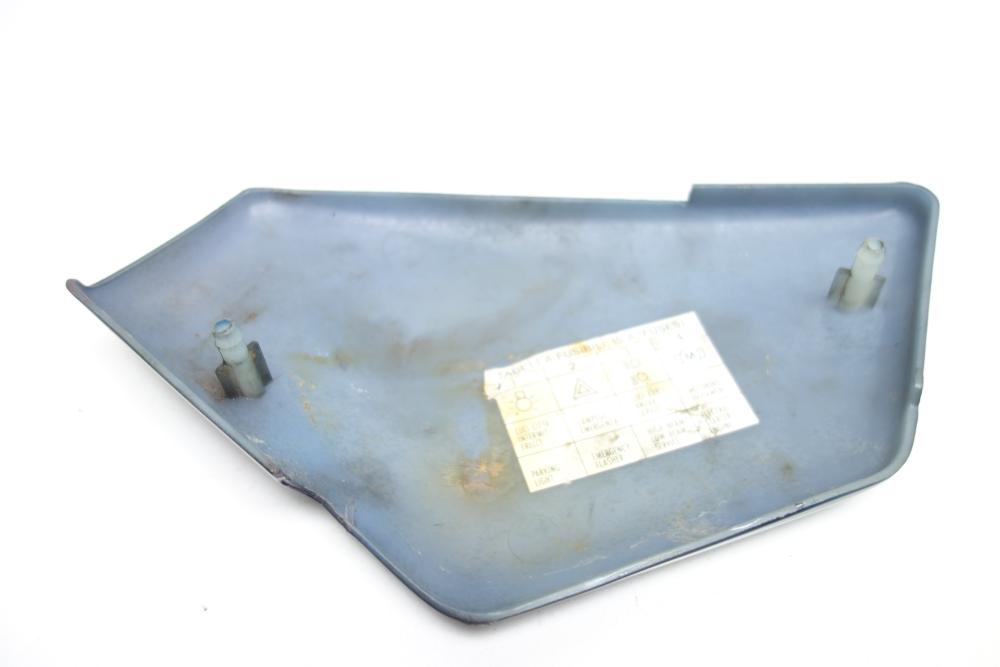 Preview: Moto Guzzi Nevada 750 Seitendeckel Cover Blende rechts