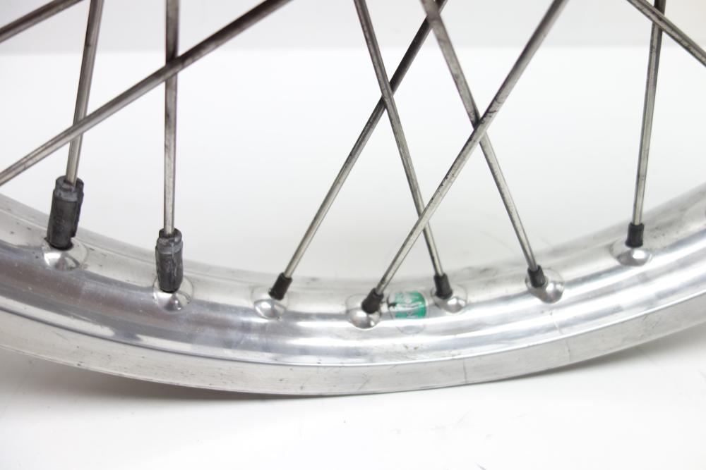 Preview: Moto Guzzi Quota 1100 Akront 21" Felge vorne Speichenfelge