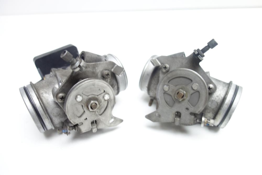 Preview: BMW R 1100 RT R1100RT Drosselklappe rechts links