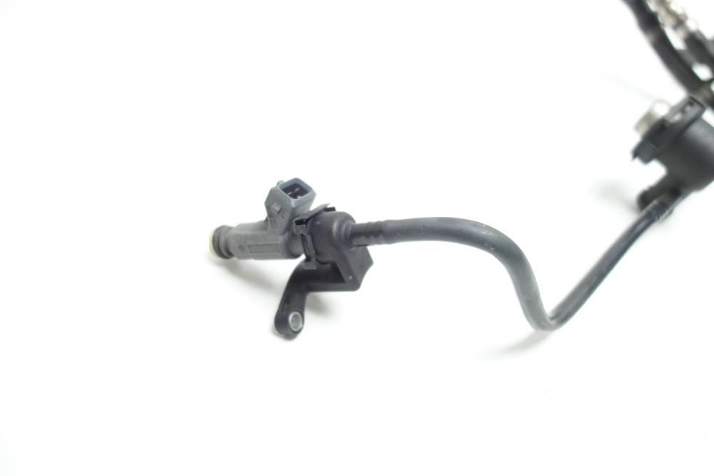 Preview: BMW R1150R R 1150 R Einspritzdüsen Benzindruckregler